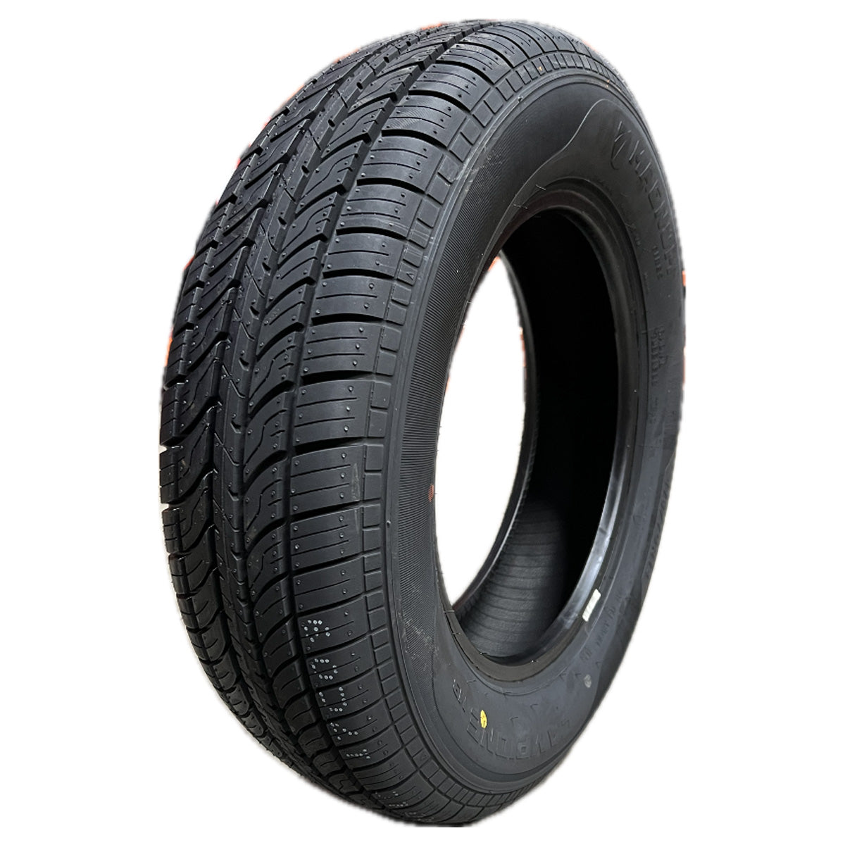 Pneu aro 13 Magnum 175/70R13 CAMPIONE M3 82T